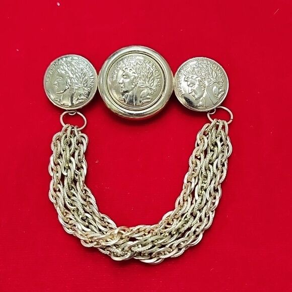 Vintage Roman Coin Drape Chain Gold Tone Brooch Pin - Picture 1 of 2